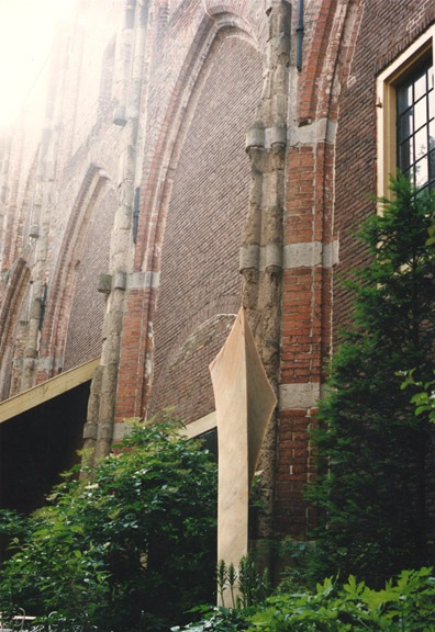Rosa do Monte Pelido-marmer Maria Kerk, Deventer